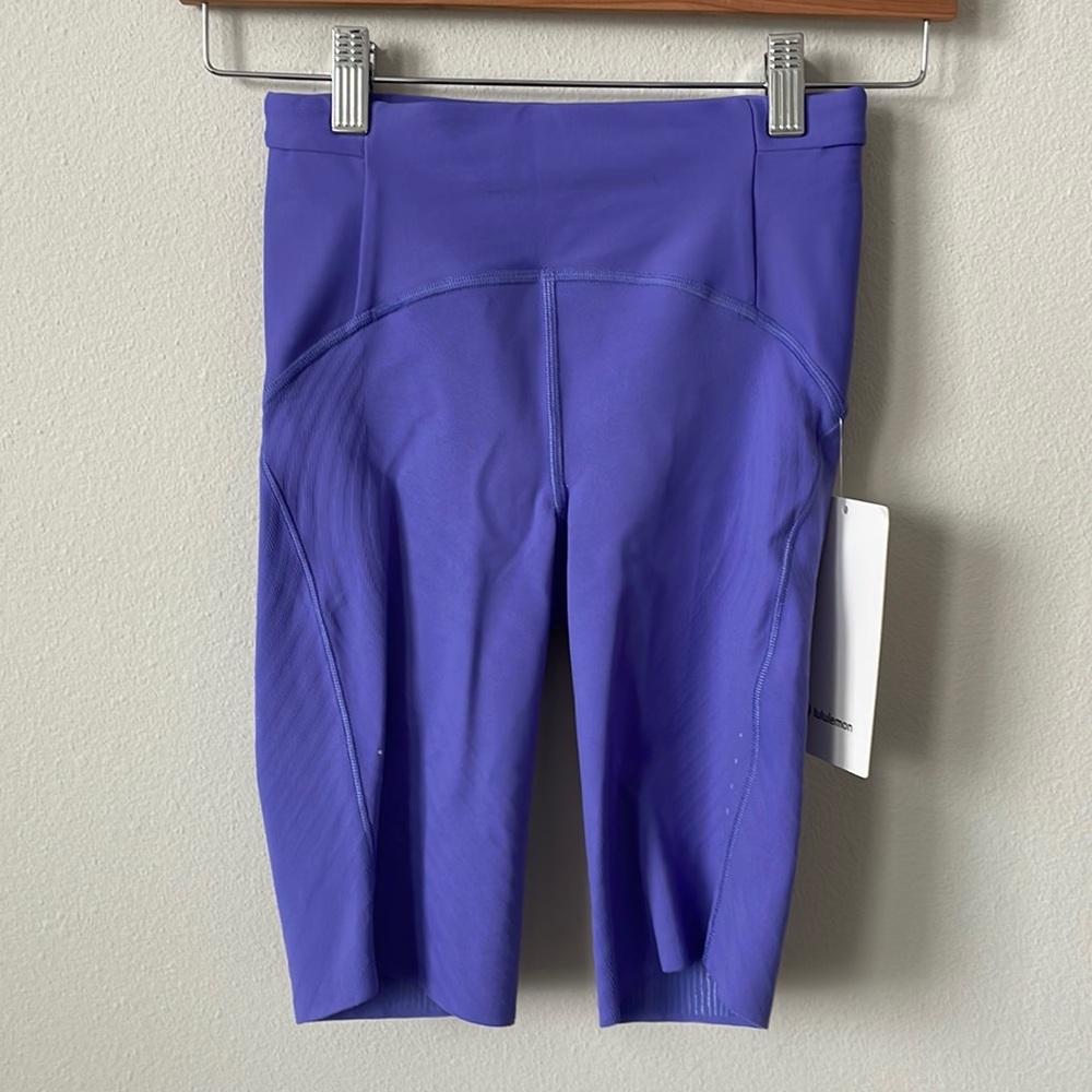 NWT Lululemon SenseKnit Running High-Rise Short 10" Charged Indigo Size 4